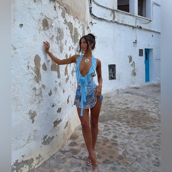 Outcast Clothing Dianna mini dress in Siena - Picture 1 of 14